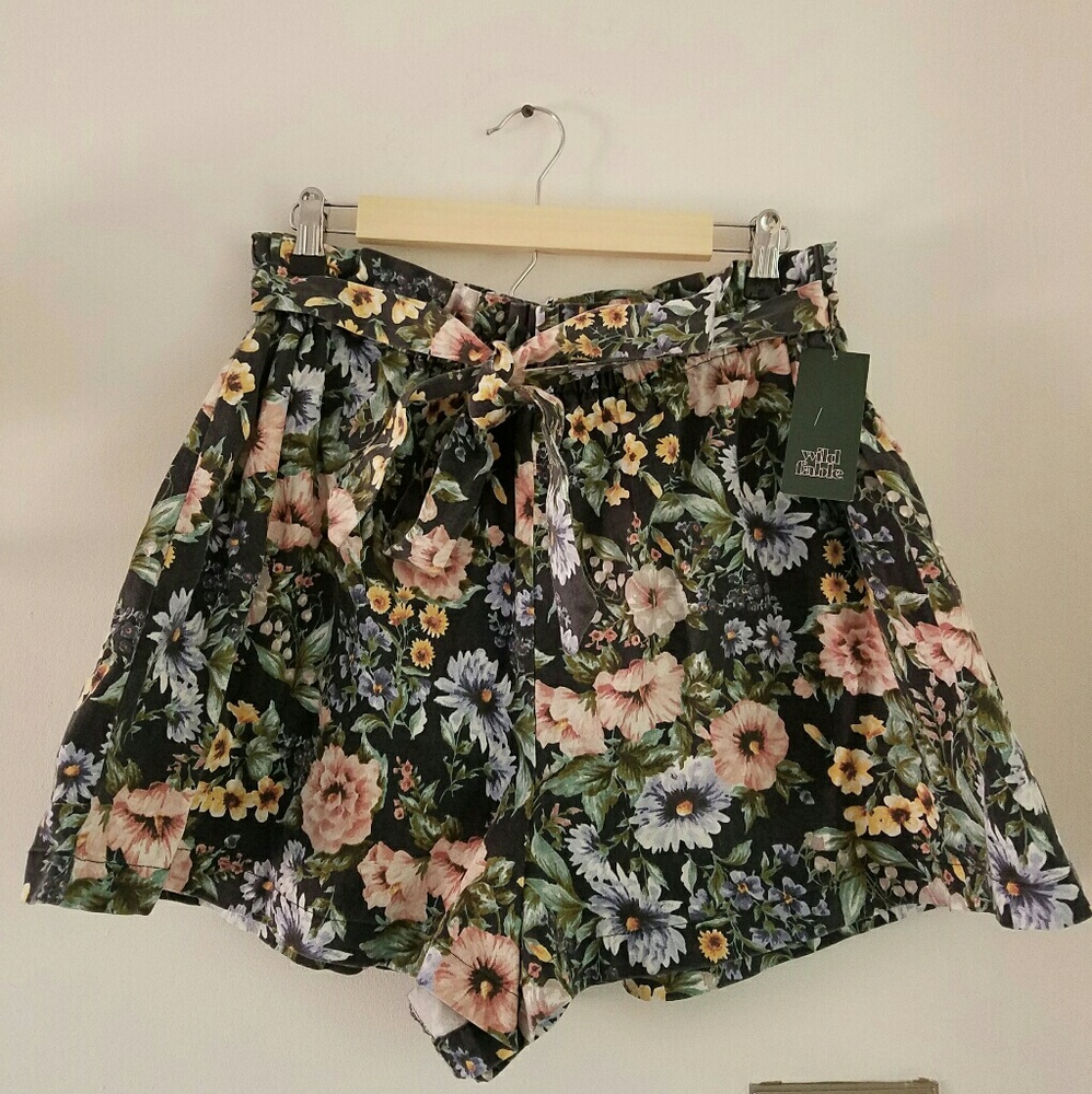 Floral Paperbag Waist Belted Shorts